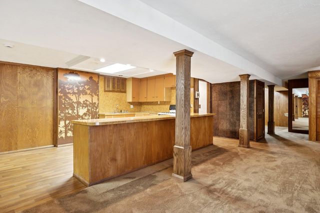 803 OAK PARK Road, Council Bluffs, IA 51503