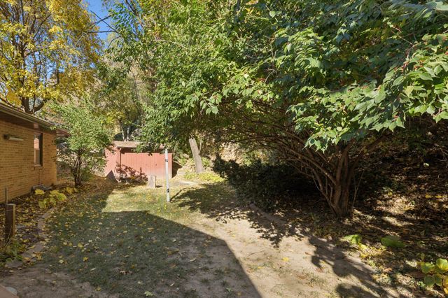 803 OAK PARK Road, Council Bluffs, IA 51503