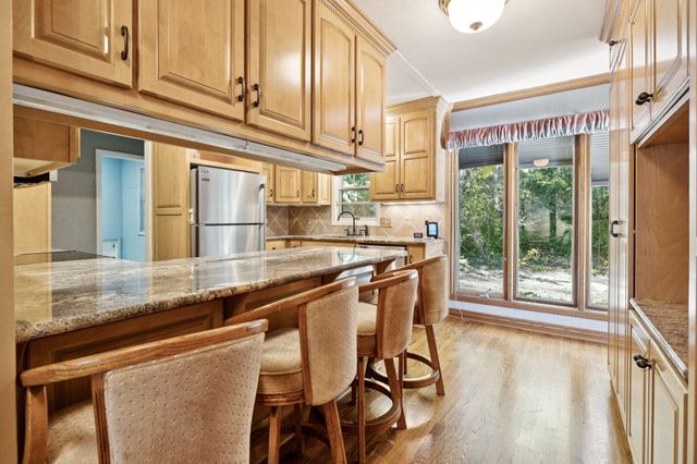 803 OAK PARK Road, Council Bluffs, IA 51503