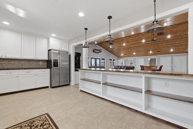 3675 Parrish Ridge Road, Goreville, IL 62939