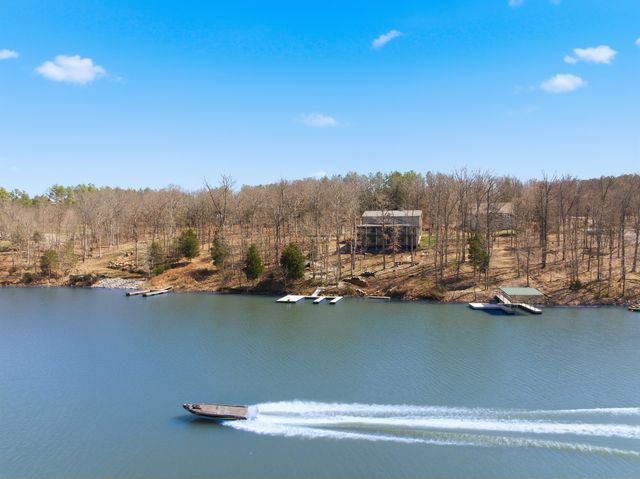 3675 Parrish Ridge Road, Goreville, IL 62939