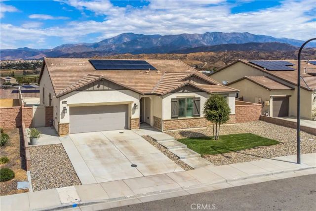 1264 Joshua Tree, Calimesa, CA 92320