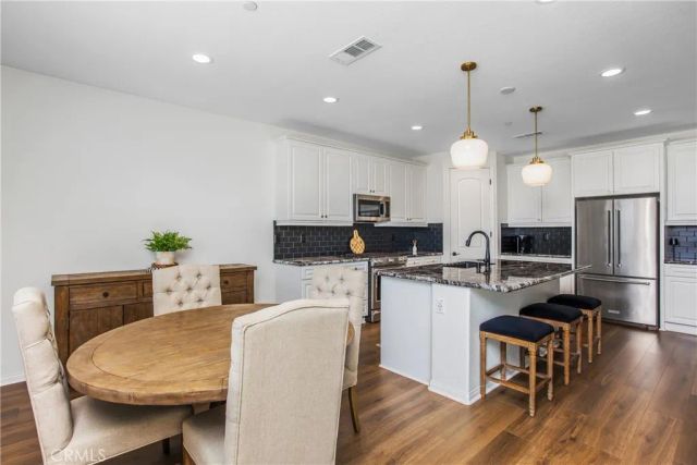 1264 Joshua Tree, Calimesa, CA 92320