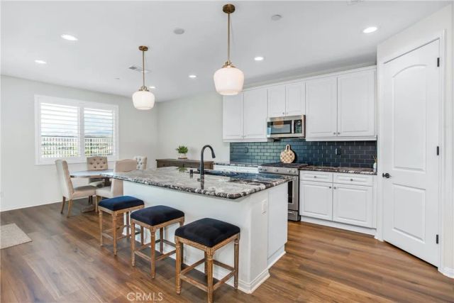 1264 Joshua Tree, Calimesa, CA 92320