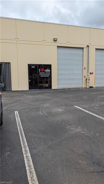17030 Alico Commerce CT 303, FORT MYERS, FL 33967 — photo 2
