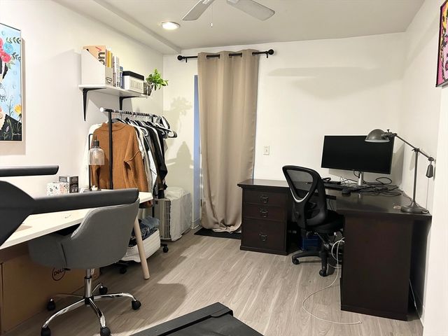 390 Riverway 8, Boston, MA 02115