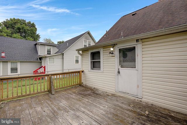 8711 CHESTNUT AVE, Bowie, MD 20720