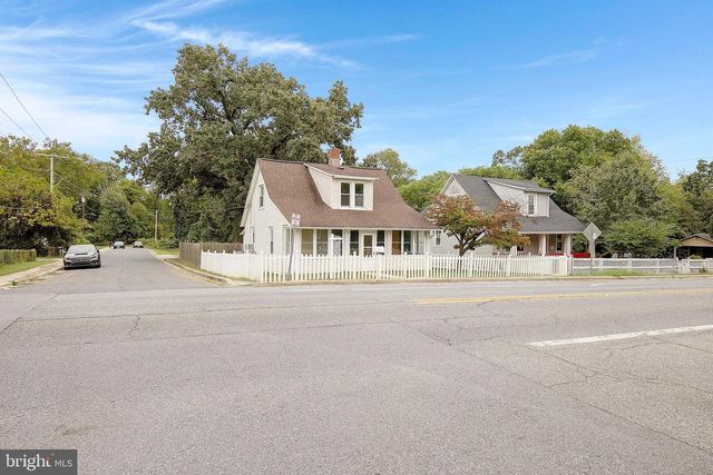 8711 CHESTNUT AVE, Bowie, MD 20720