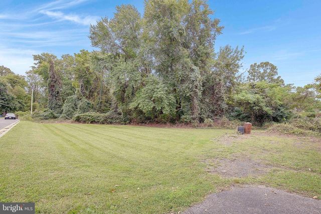 8711 CHESTNUT AVE, Bowie, MD 20720