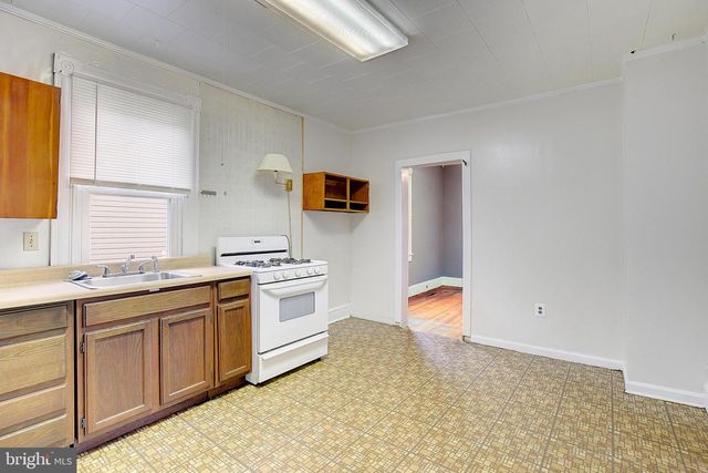 8711 CHESTNUT AVE, Bowie, MD 20720