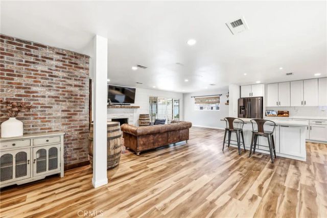 1566 W Crone, Anaheim, CA 92802