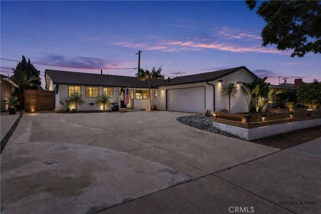 1566 W Crone, Anaheim, CA 92802