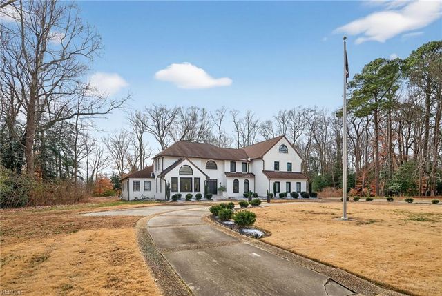 2029 Fairway DR, Suffolk, VA 23433