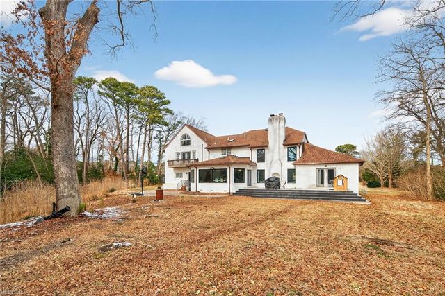 2029 Fairway DR, Suffolk, VA 23433