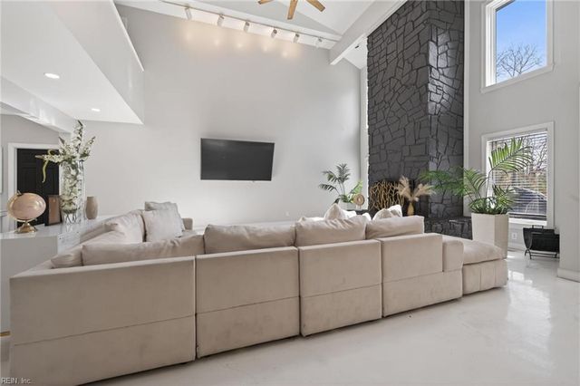 2029 Fairway DR, Suffolk, VA 23433