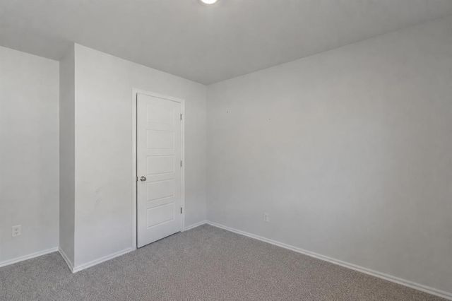 12104 SW 33rd Street, Yukon, OK 73099