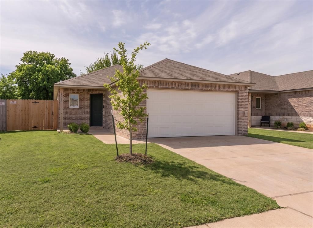 12104 SW 33rd Street, Yukon, OK 73099