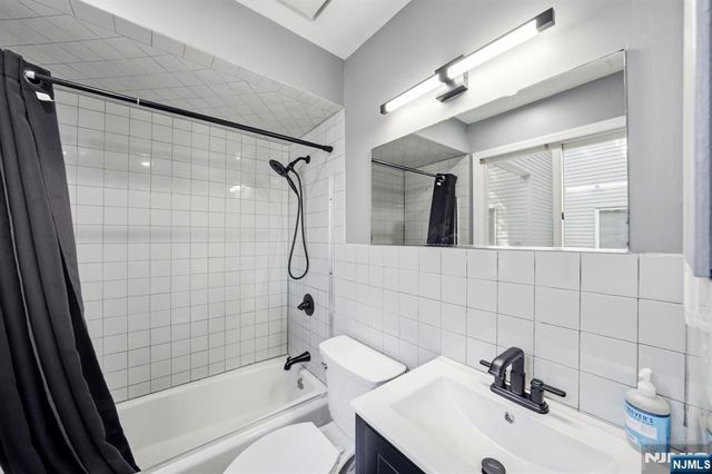142 Main Avenue 1C, Passaic, NJ 07055