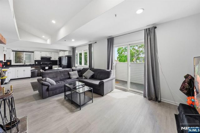 142 Main Avenue 1C, Passaic, NJ 07055