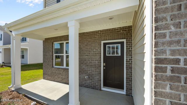 1009 Queensland Lane, Ayden, NC 28513