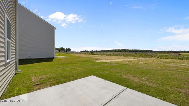 1009 Queensland Lane, Ayden, NC 28513