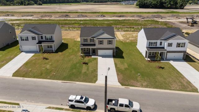 1009 Queensland Lane, Ayden, NC 28513