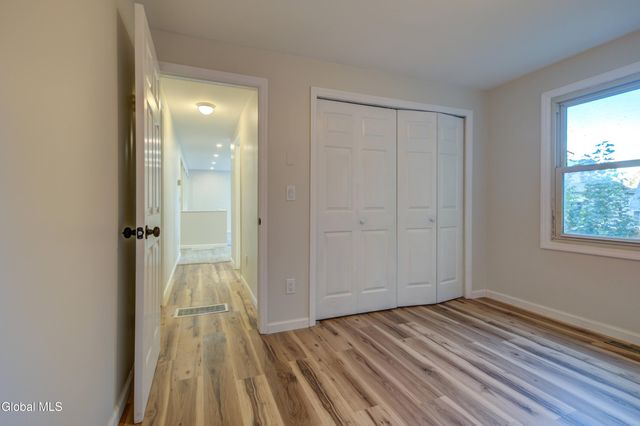 3 Seaman Avenue, Castleton-on-hudson, NY 12033