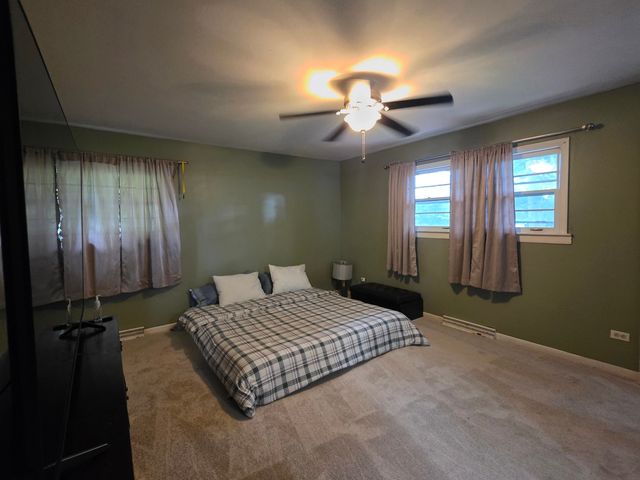 605 E Maple Avenue, Mundelein, IL 60060