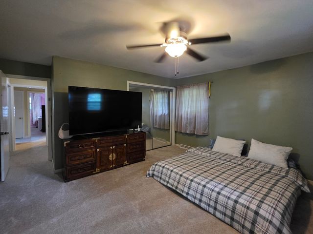 605 E Maple Avenue, Mundelein, IL 60060