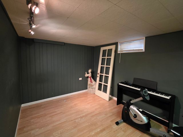 605 E Maple Avenue, Mundelein, IL 60060