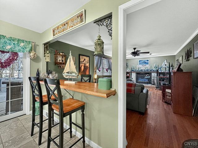 10 Morgan Lane, New Hartford, NY 13413