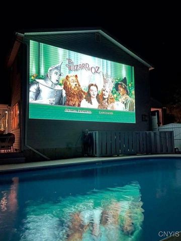 10 Morgan Lane, New Hartford, NY 13413