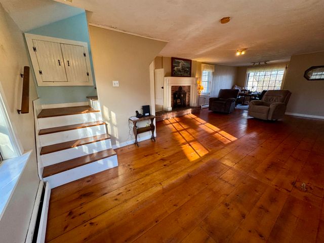 999 Upper Plain, Bradford, VT 05033