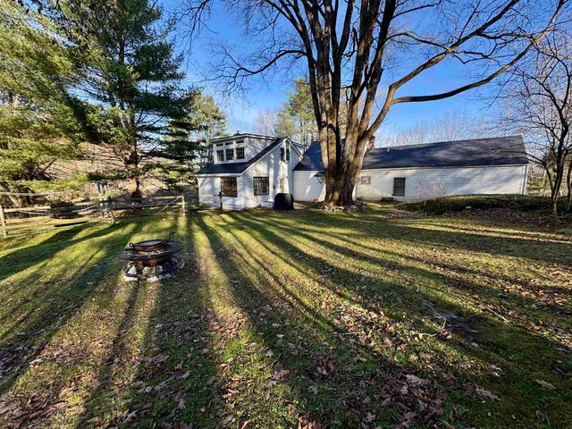999 Upper Plain, Bradford, VT 05033