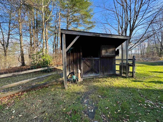 999 Upper Plain, Bradford, VT 05033