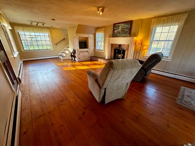 999 Upper Plain, Bradford, VT 05033