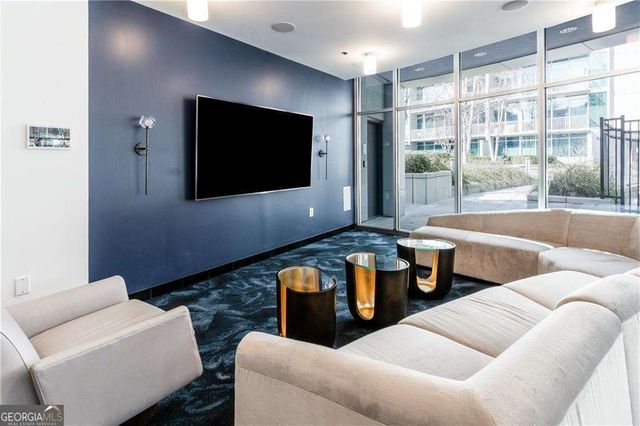 44 Peachtree Place NE 930, Atlanta, GA 30309