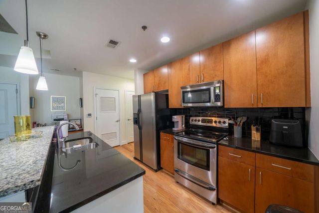 44 Peachtree Place NE 930, Atlanta, GA 30309