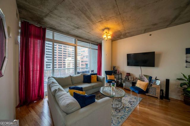 44 Peachtree Place NE 930, Atlanta, GA 30309