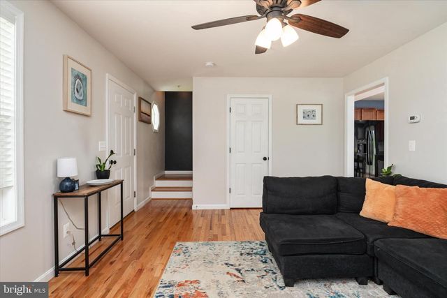 200 NEWTOWN RD, Chester, MD 21619