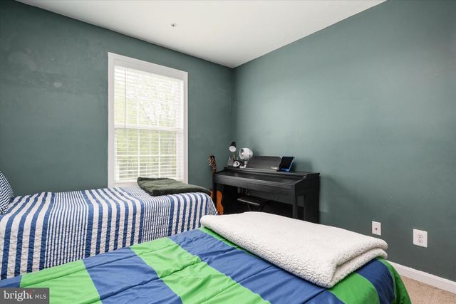 200 NEWTOWN RD, Chester, MD 21619
