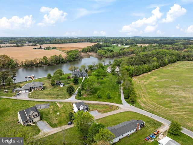 200 NEWTOWN RD, Chester, MD 21619