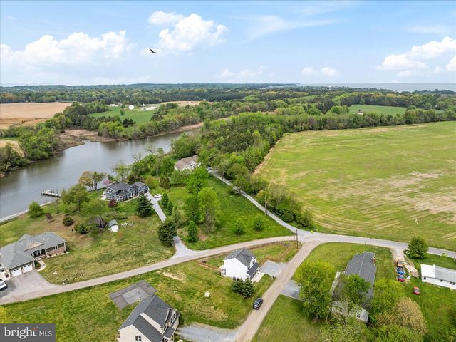 200 NEWTOWN RD, Chester, MD 21619