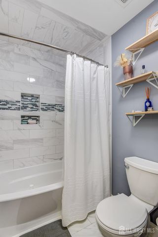 347 Jester Court, Old Bridge, NJ 08857
