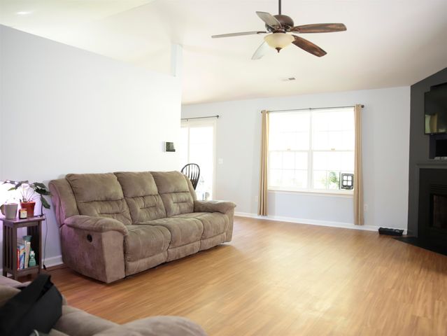 807 Trester Lane, Inman, SC 29349