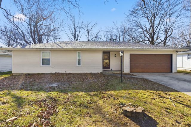 2918 E Monroe Terrace, Springfield, MO 65802