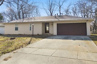 2918 E Monroe Terrace, Springfield, MO 65802