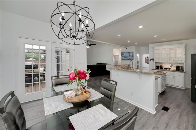 20 Allie Drive, Mcdonough, GA 30252