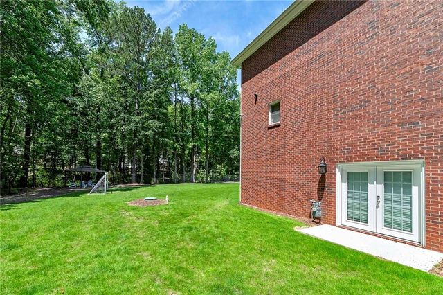 20 Allie Drive, Mcdonough, GA 30252