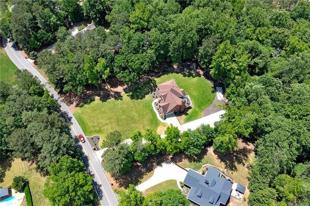 20 Allie Drive, Mcdonough, GA 30252